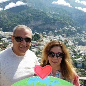 Meet your Posher, Houry